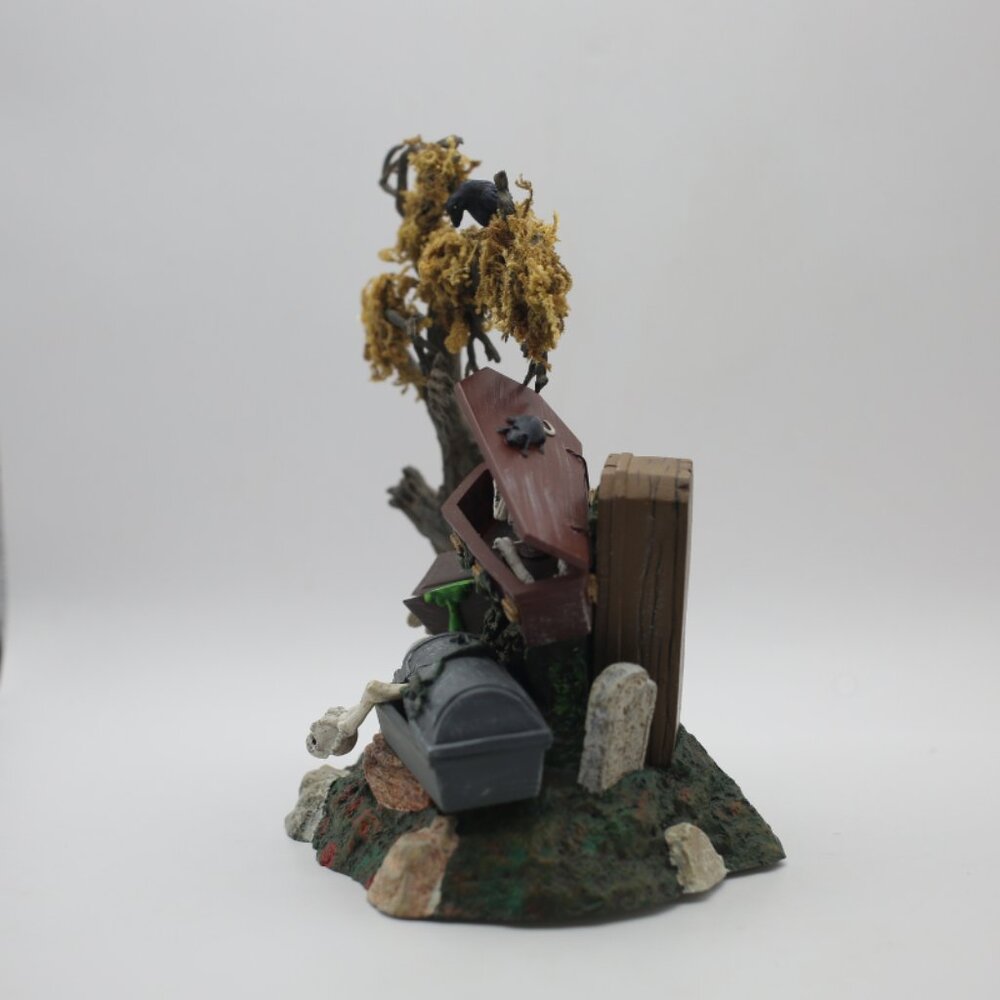 Department 56 Halloween Village Accessories "Haunted Graveyard" Retired 56.52513 - Picture 6 of 10